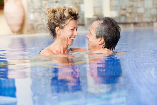 Erholung im Quellengarten Schwimmbad