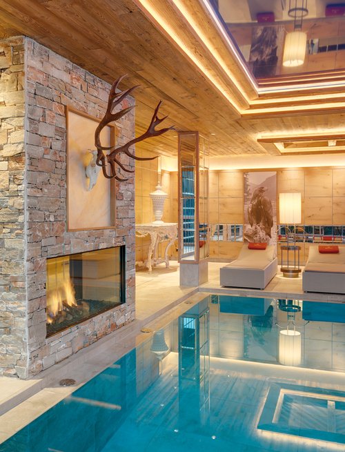 Der Kamin im Sportbecken